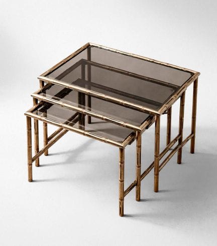 三张仿竹嵌套桌；法国，约1960年。

镀铬金属，带有自然包浆，玻璃面板。

尺寸：38 x 44 