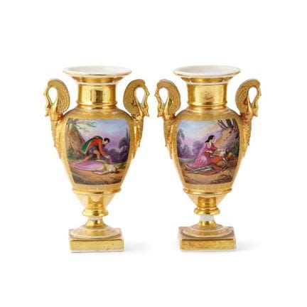 PAIR OF VASES FROM FRANCE, MID-18TH CENTURY - Poly