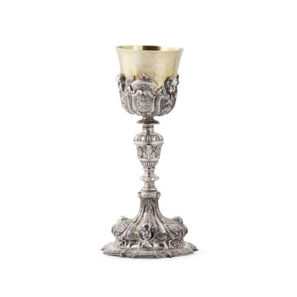CALICE EN ARGENT ET ARGENT DORÉ DU XVIIIe SIÈCLE -