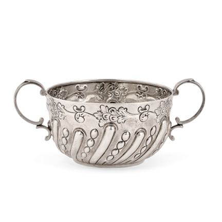 TAZA DE GALLETA DE PLATA, LONDRES, 1901-1902 - Cue