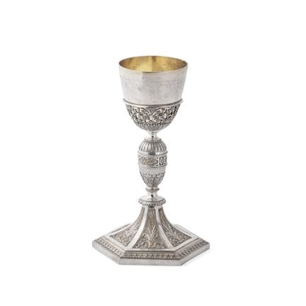 CÁLIZ DE PLATA DEL SIGLO XIX - Copa lisa, con la b