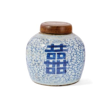 JARRA CON TAPA DE CHINA, SIGLOS XIX-XX - Porcelana