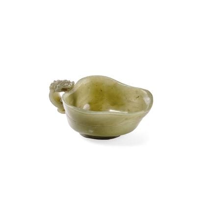 COPPETTA CINA, XX SECOLO - Giada verde, profilo lo