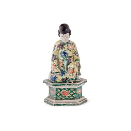FIGURA FEMMINILE CINA, DINASTIA QING, PERIODO KANG