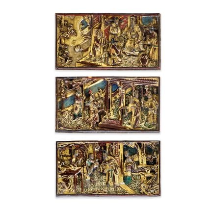 GRUPPO DI TRE INTAGLI CINA, XX SECOLO - Legno inta