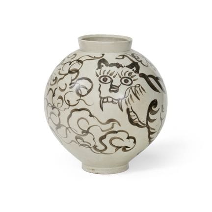 JARRA DE COREA, SIGLO XX - Porcelana con esmalte g