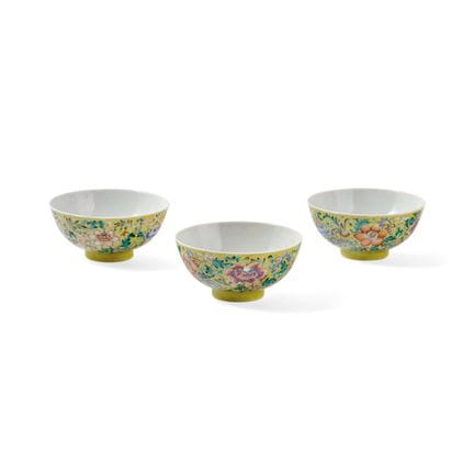 CONJUNTO DE TRES CUENOS DE CHINA, PRINCIPIOS DEL S