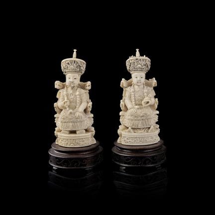 EMPERADOR Y EMPERATRIZ DE CHINA, PRINCIPIOS DEL SI