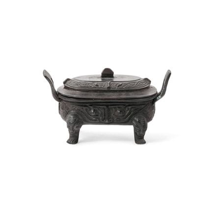 CONTENITORE CON COPERCHIO CINA, DINASTIA QING, XIX