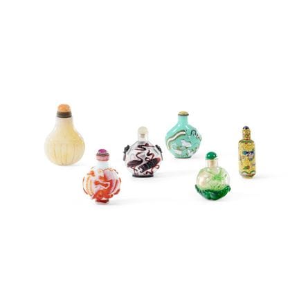 CONJUNTO DE SEIS BOTELLAS DE TABACO - China, siglo