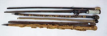Lot de 6 cannes dont une canne en bambou pommeau a