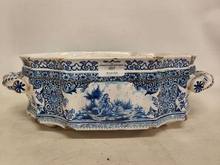 Delft (?), fioriera da tavolo a tre piedi in maiol