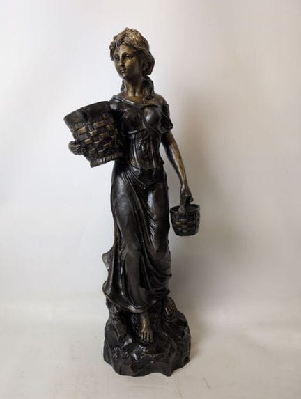 Importante scultura in bronzo patinato e dorato ra