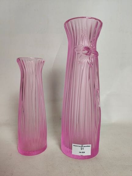 LALIQUE Francia, Vaso in cristallo stampato rosa c