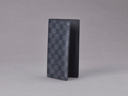 Louis VUITTON année 2023 - Portefeuille vertical "
