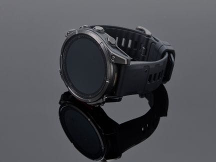 一款GARMIN Fénix 8智能手表，AMOLED屏幕，47毫米。原装包装盒。未测试。AGRAS