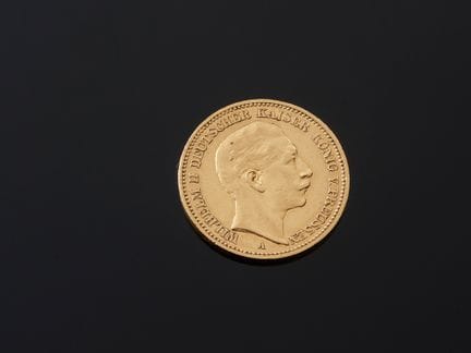 Une pièce de 20 marks en or 900 millièmes 1890, à 