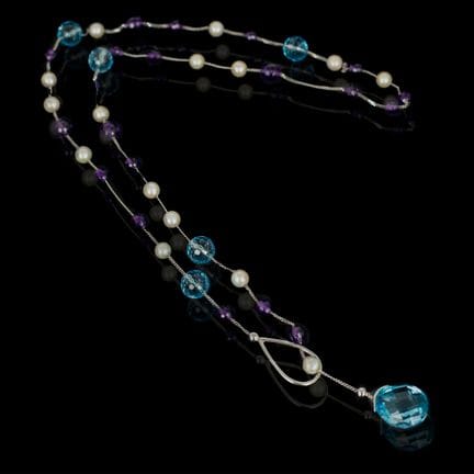 164. Collana saliscendi in oro bianco 18 kt.
ameti