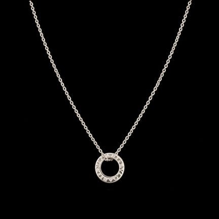 146. Bulgari
B.zero1, collana con pendente in oro 