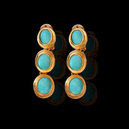 157. Paio di orecchini pendenti in oro giallo 18kt