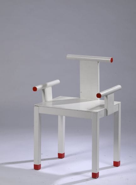 POSTMODERN DESIGN
White-lacquered wooden armchair;