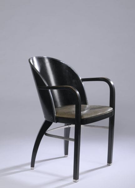 THONET
Black-lacquered wooden armchair with a gond