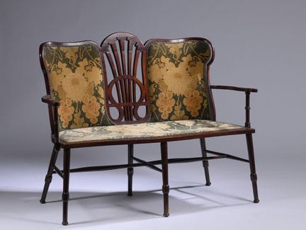 ART NOUVEAU FURNITURE 
Two-seater sofa in mahogany