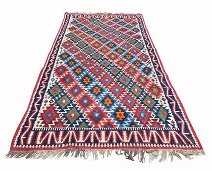 A Shirvan Kilim flatweave Caucasus, 1900 c.   335 