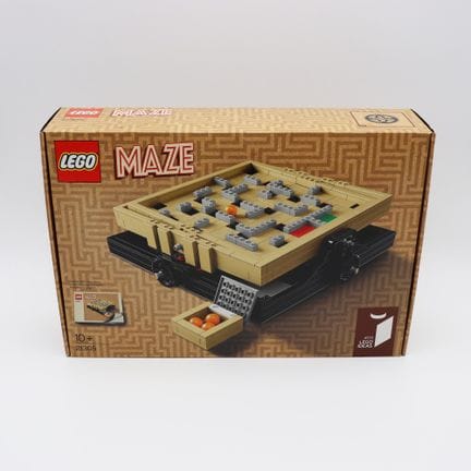 LEGO 21305 – Maze 2016   38 x 26 x 9 cm
Canadian f