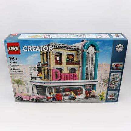 LEGO 10260 – Downtown Diner 2018   58 x 37.5 x 10 