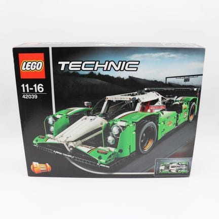 LEGO 42039 – Voiture de course 24 Heures 2015   47