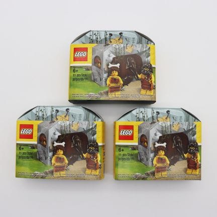 LEGO 5004936 ×3 – Iconic Cave Lot 2017   
Un coupl