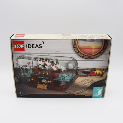 LEGO 21313 – Ship in a Bottle 2018   39 x 26 x 7 c