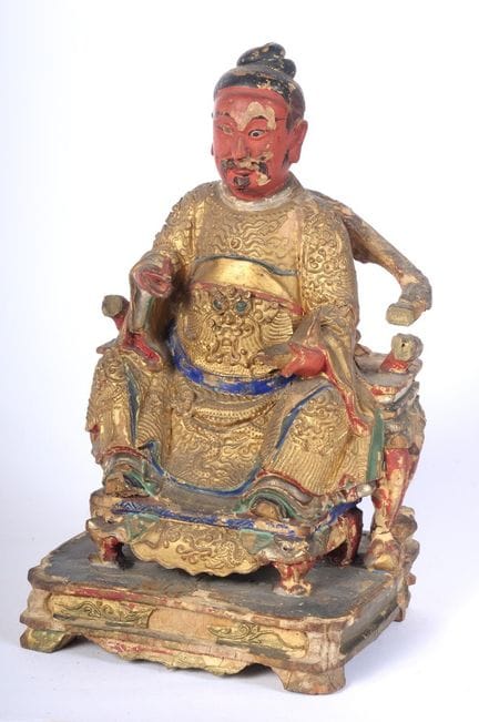 Guan Yu, Holzskulptur einer männlichen Figur in ka