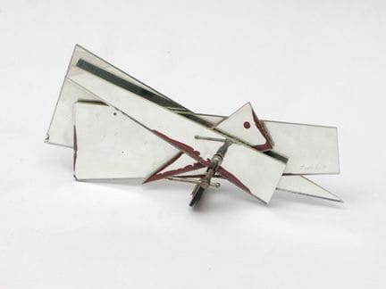 伯纳德·塔里德（1930-2022）
无题 - 1991
组合装置，镜子与夹具
唯一一件
右下角签名