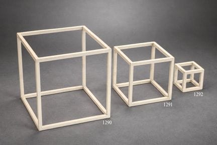 Sol LEWITT (1928–2007)
Open Cube – 1984
Enameled i