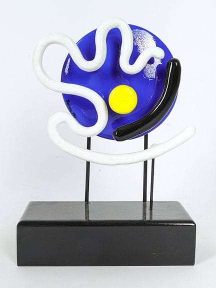 贾斯敏·德尔沃伊（2006年出生）
蓝色太阳
树脂雕塑，表面涂有丙烯颜料并覆以环氧清漆。独一无二的作