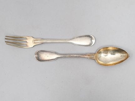Silberbesteck, Modell „Double Filet“, mit Monogram
