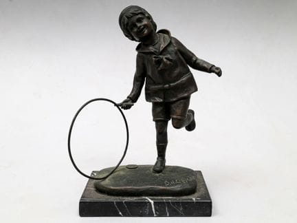 Demeter CHIPARUS (1886-1947), basado en «Niño con 