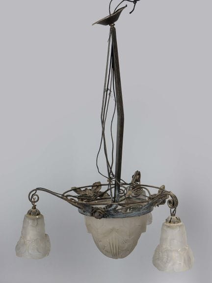 MULLER Frères, de LUNEVILLE. Lámpara de araña con 