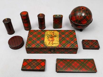 Conjunto de objetos de vitrina de madera recubiert