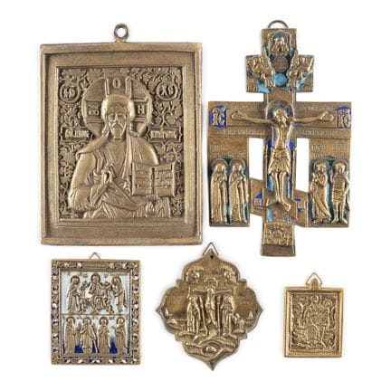 A COLLECTION OF FIVE BRASS ICONS DEPICTING CRUCIFI