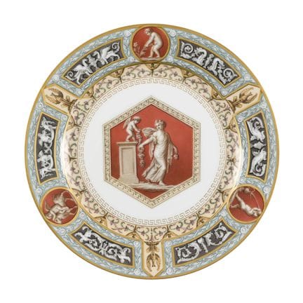 A FINE PORCELAIN PLATE FROM THE RAPHAEL SERVICE; R