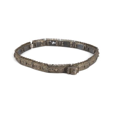 A SILVER AND NIELLO BELT Georgian, 1908-1917 Silve