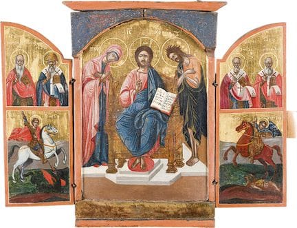 UN GRAND TRIPTYQUE REPRÉSENTANT LA DEISIS ET UNE S