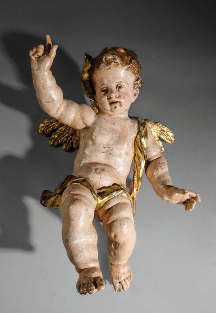 "Angelot aux ailes déployées un bras levé"
Bois sc