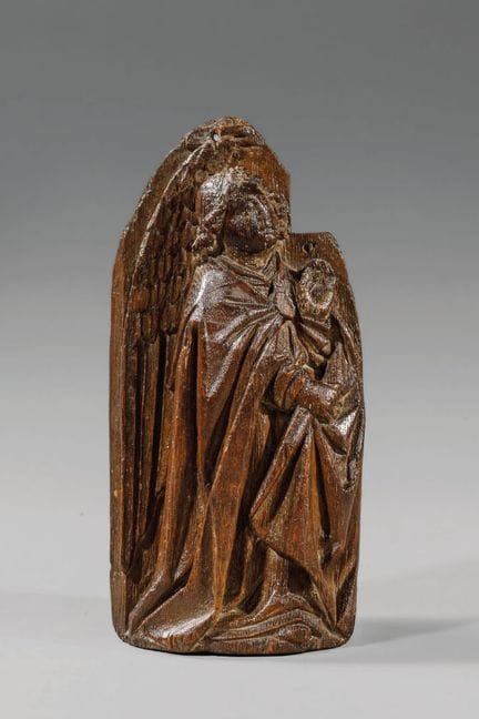 "Ange au large drapé agenouillé"
Bois sculpté et p