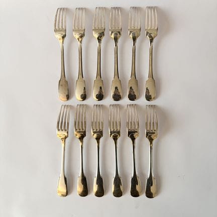 CHRISTOFLE 
Modell Cluny
12er-Set Tischgabeln aus 