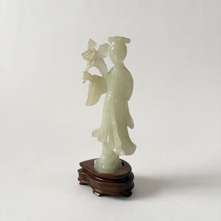 CHINA – 20. JAHRHUNDERT 
Kleine weibliche Figur au