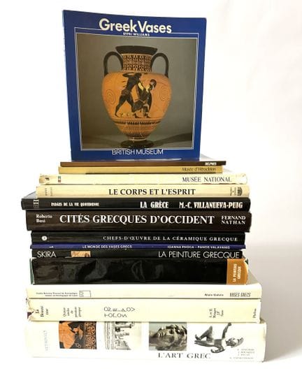ARTES - GRECIA
Colección de 14 obras: 
- Imágenes 
